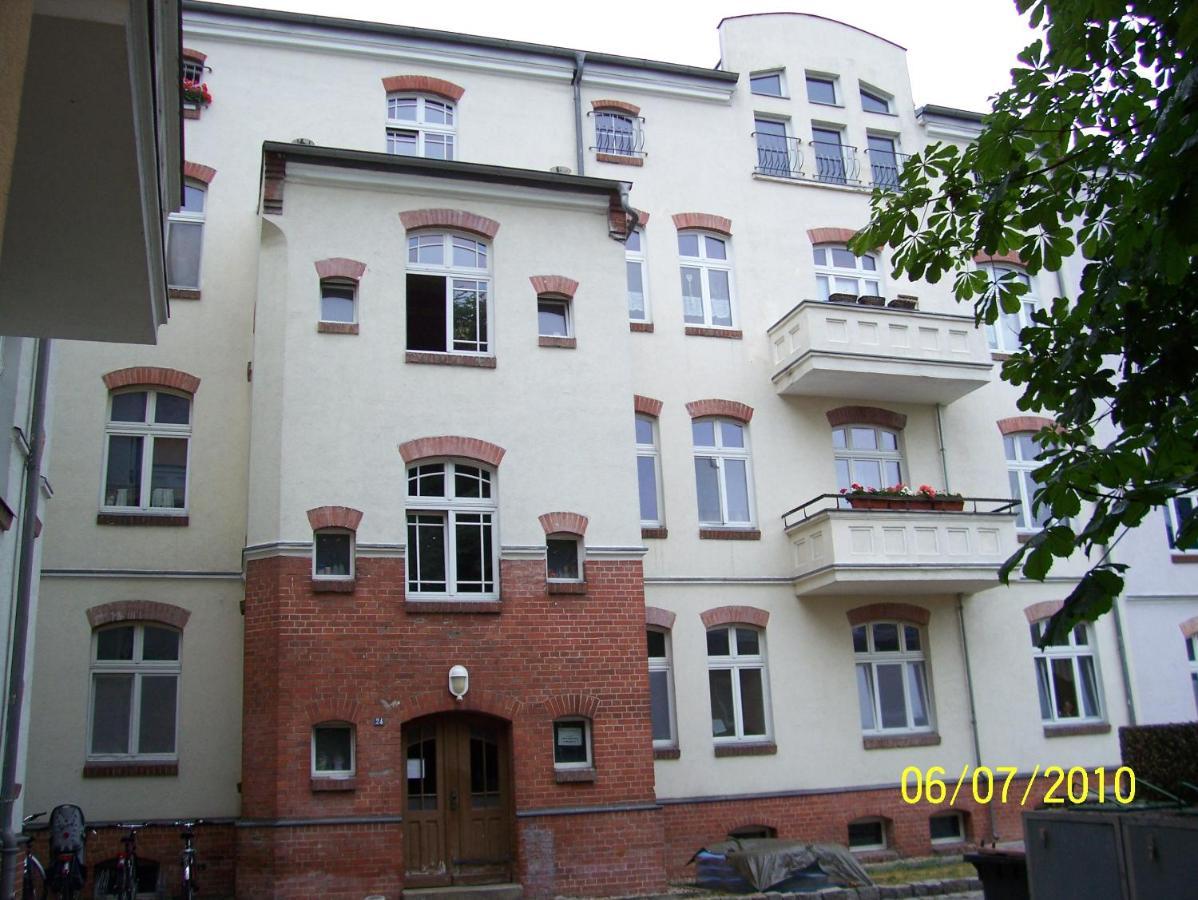 Im Mehrfamilienhaus Weisswasser